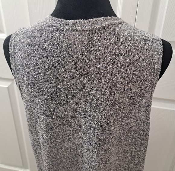 Marled Grey Knit Open Vest  Size M - Picture 5 of 11